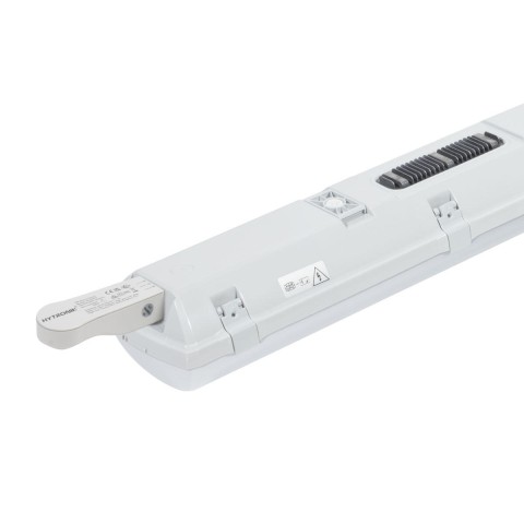 Світильник TREVOS FUTURA 2.2ft PIR PC Al 3200/840 COR M3hAt